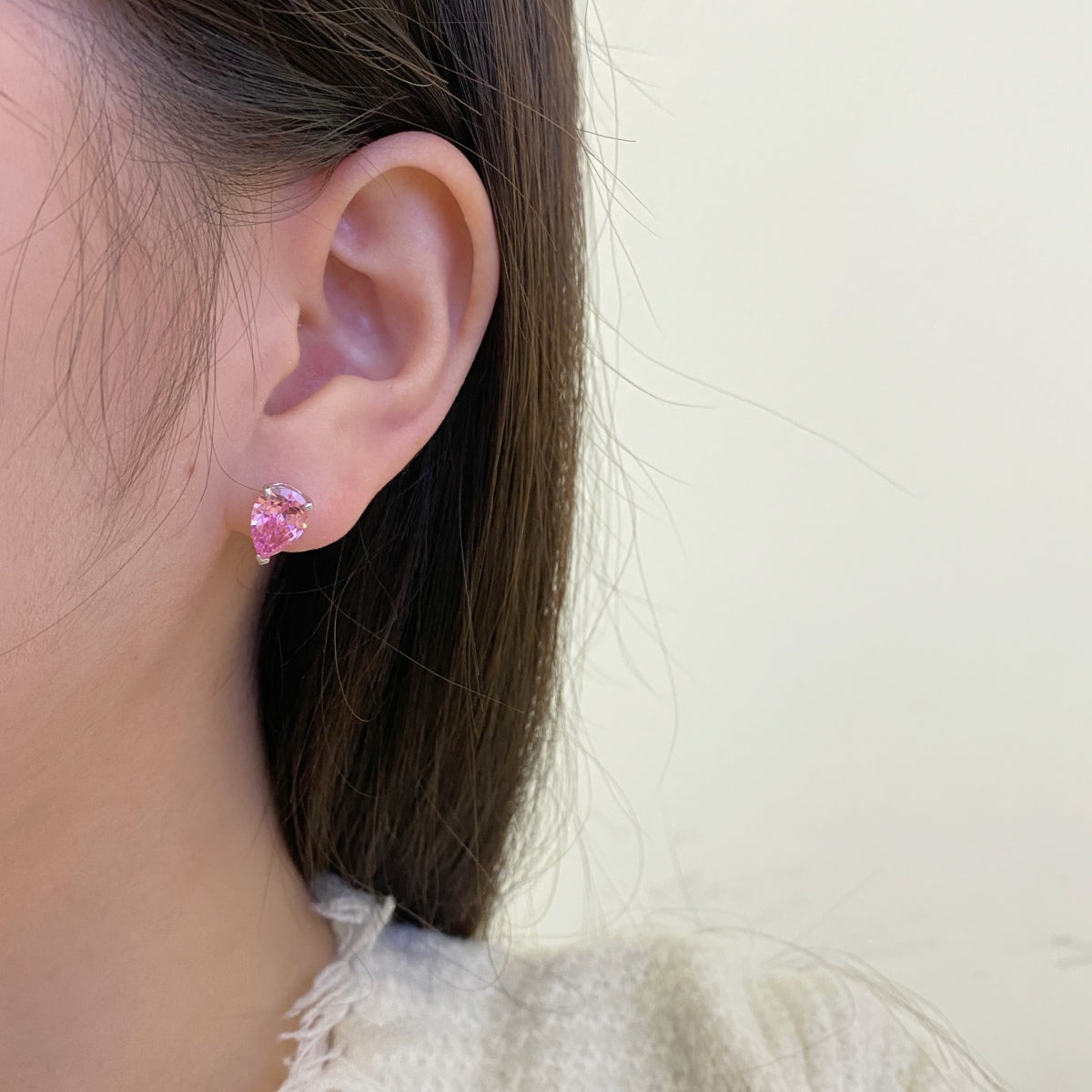 [Limara]Ornate Water Drop Shape Earrings