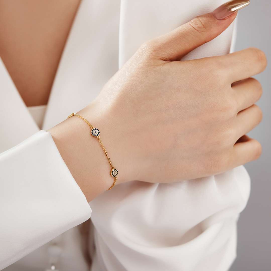 [Limara]Delicate Round Shape Pendent Necklace