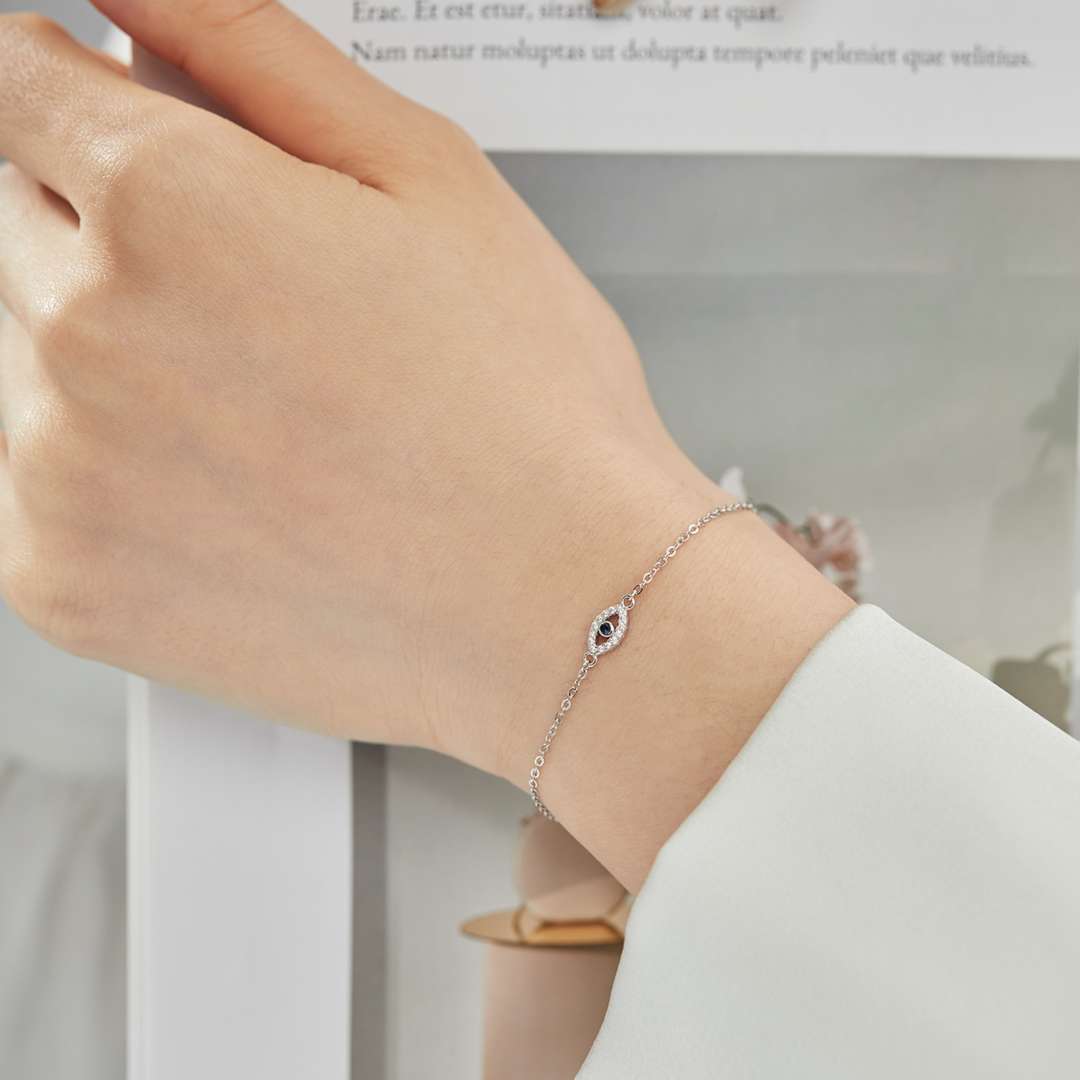 [Limara]Evil Eye Shape Necklace