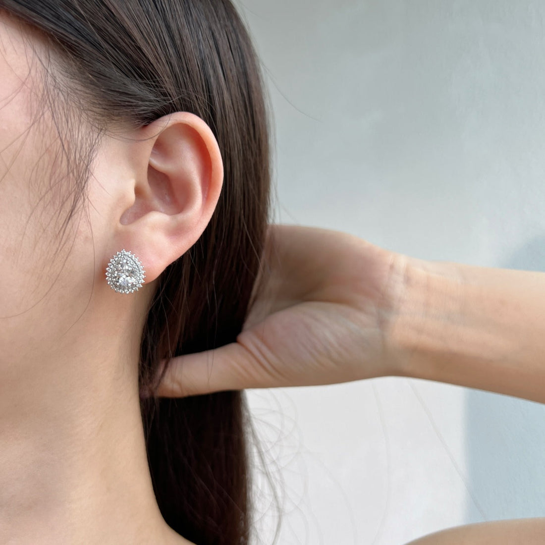 [Limara]Delicate Gorgeous Pear Cut Daily Earrings