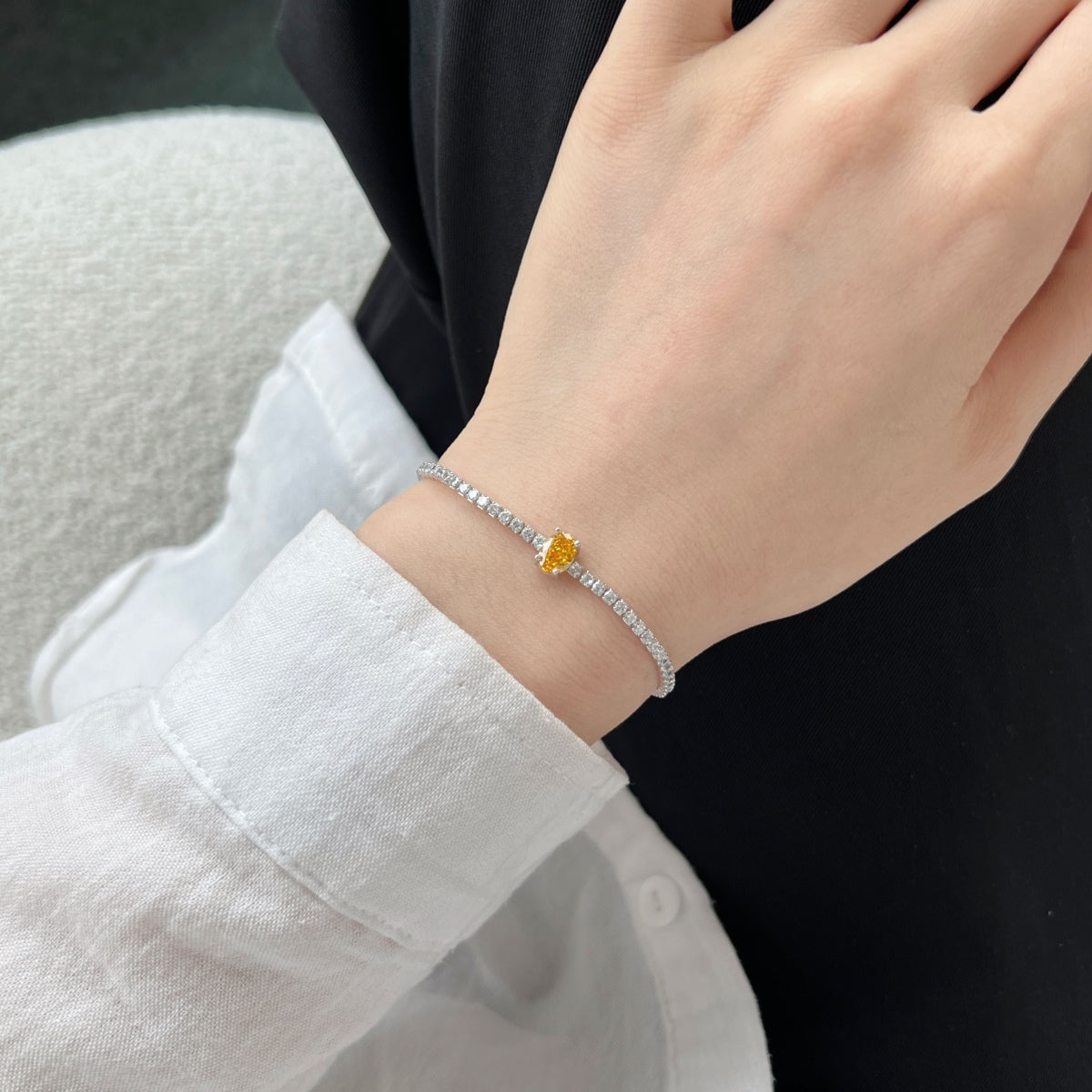 [Limara]0.75 Carat Exquisite Oval Cut Daily Bracelet