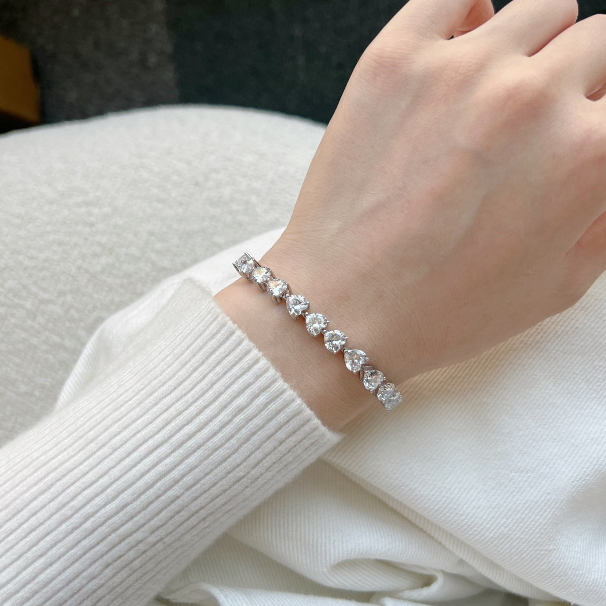 [Limara]0.75 Carat Elegant Romantic Heart Shape Lover Bracelet