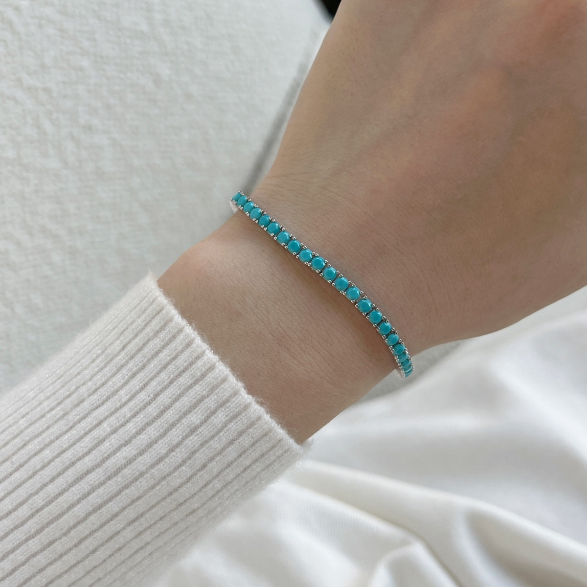 [Limara]Dainty Charming Round Cut Tennis Bracelet