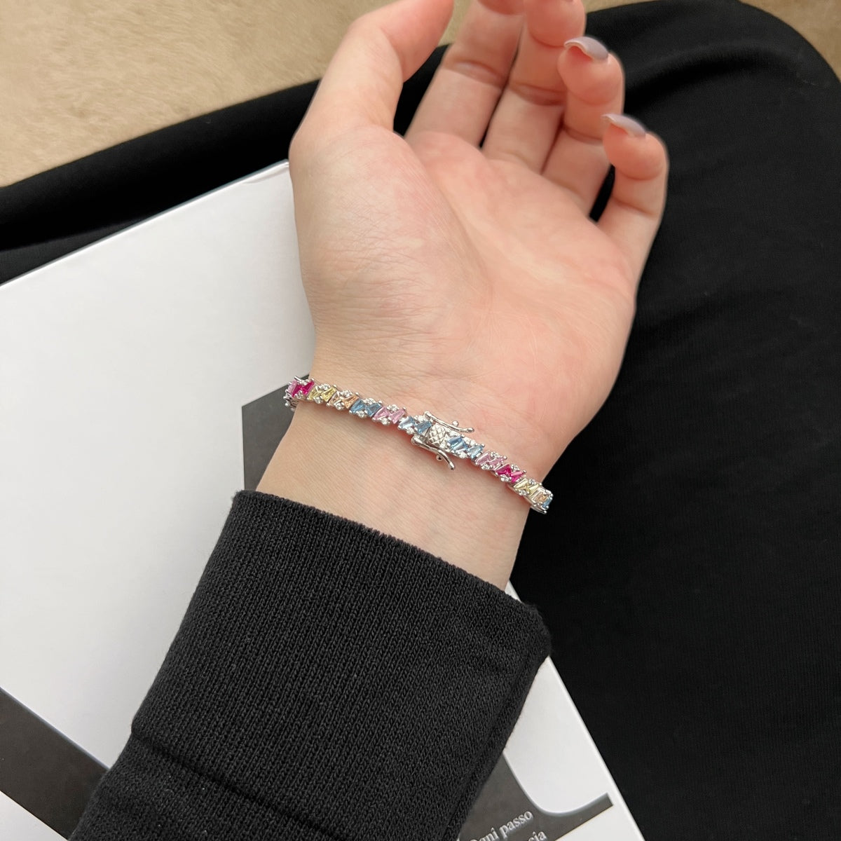 [Limara]Ornate Sparkling Multi Cut Party Bracelet