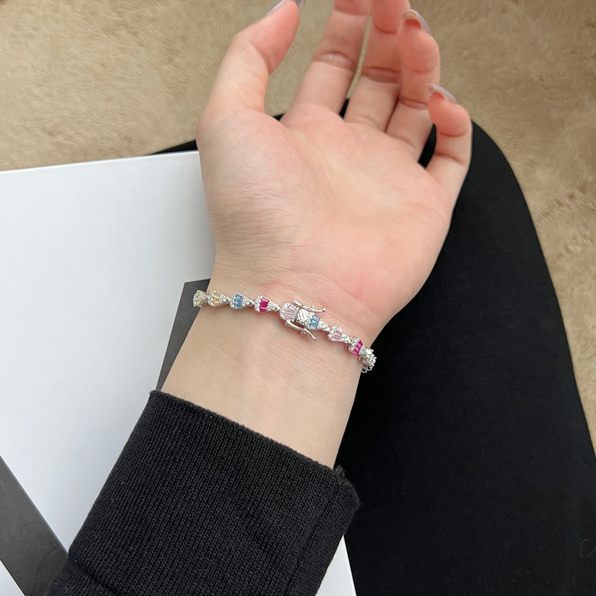 [Limara]Radiant Water Drop Shape Daily Bracelet
