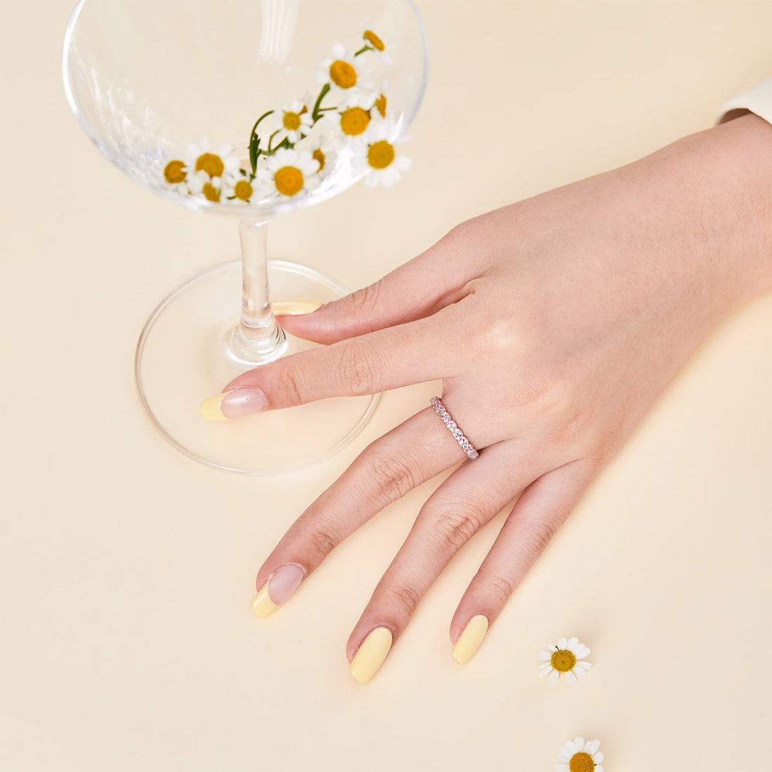 [Limara]Dainty Ebullient Round Cut Daily Ring