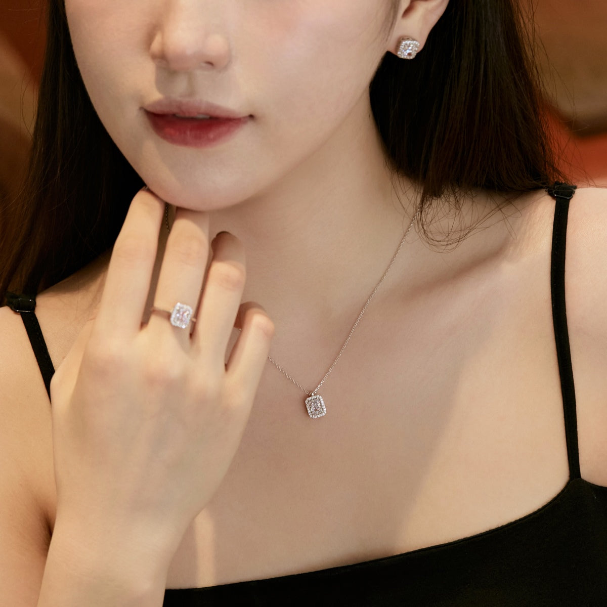 [Limara]1.0 Carat Luxurious Dainty Emerald Cut Daily Earrings