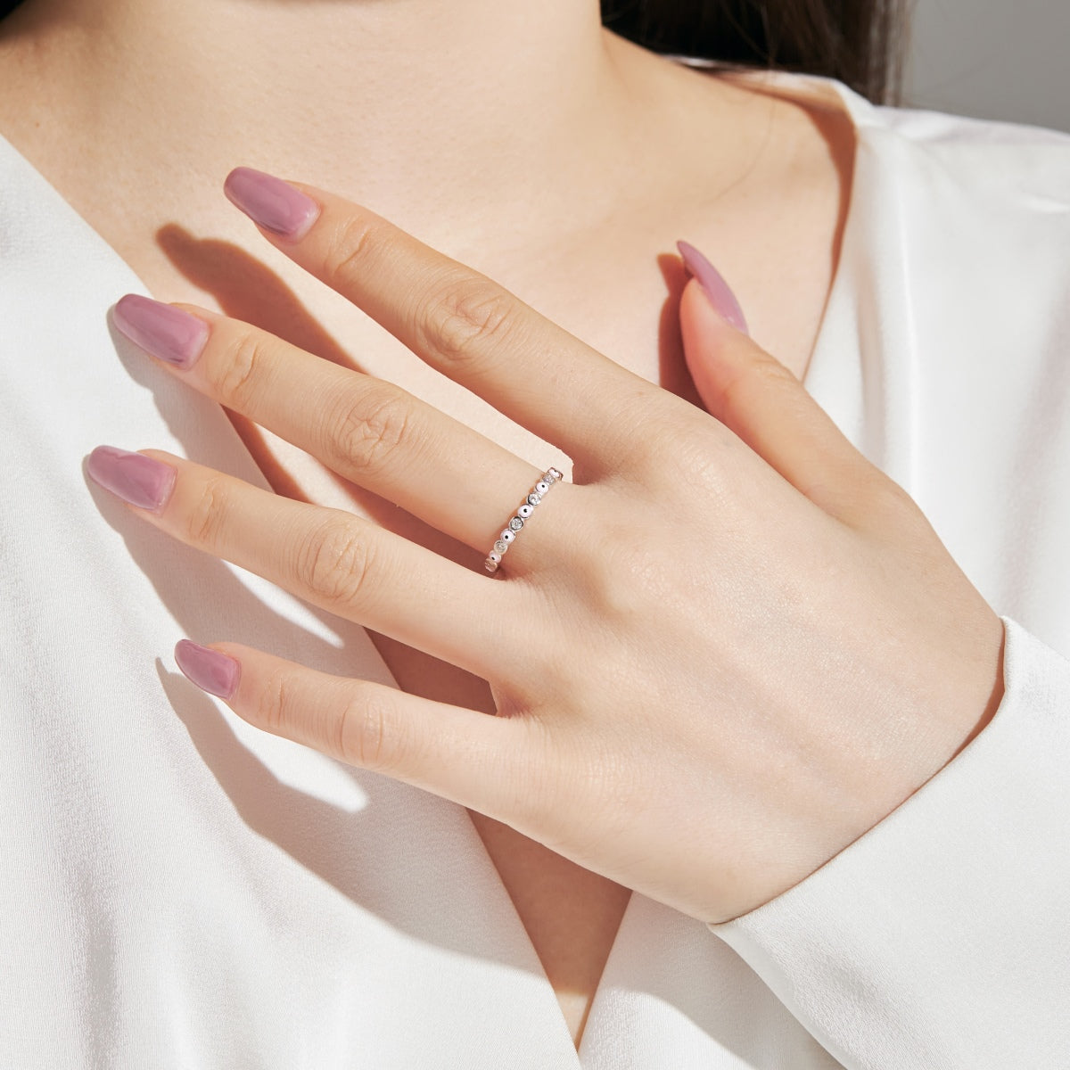 [Limara]Sparkling Vibrant Round Shape Daily Ring