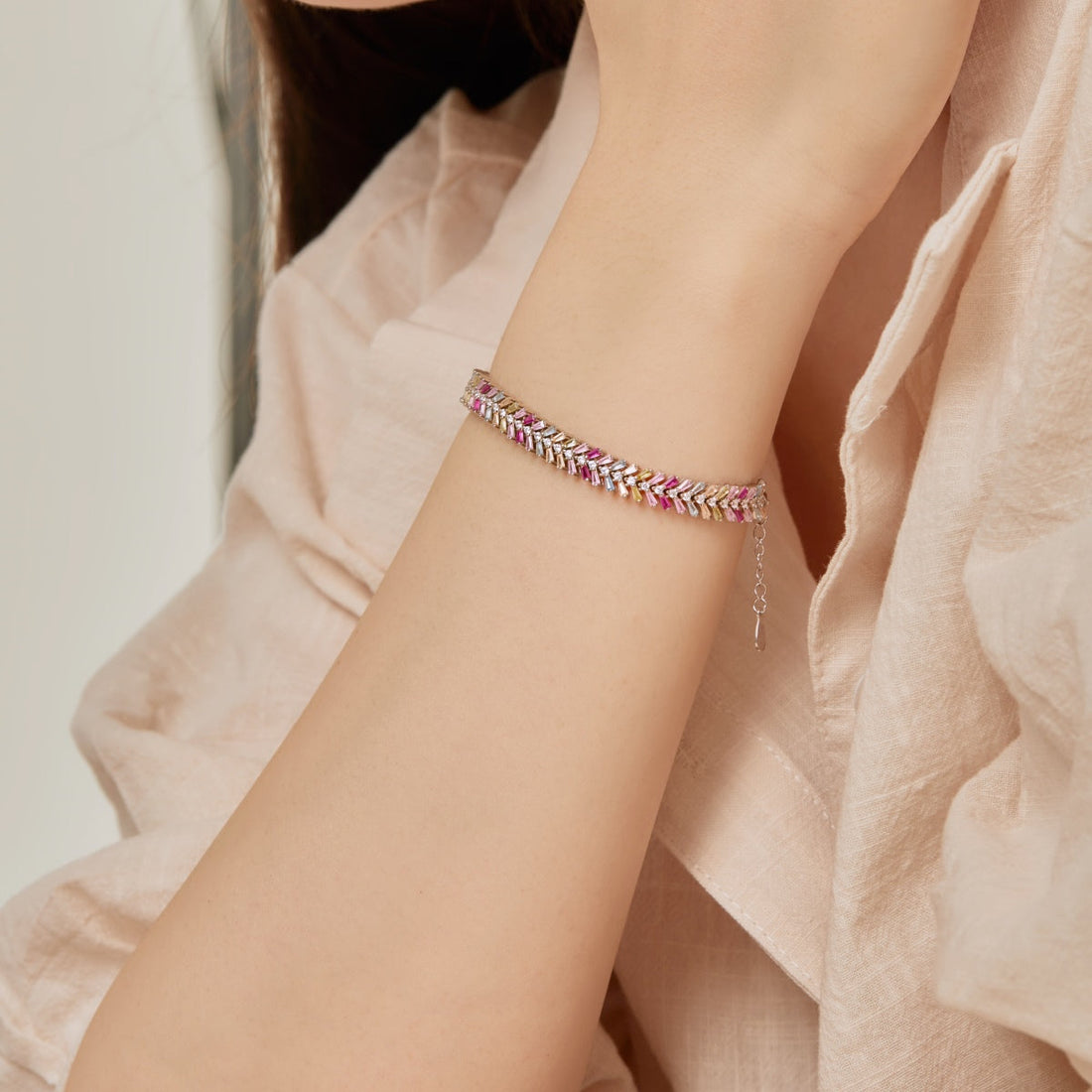 [Limara]Dainty Radiant Emerald Cut Daily Bracelet