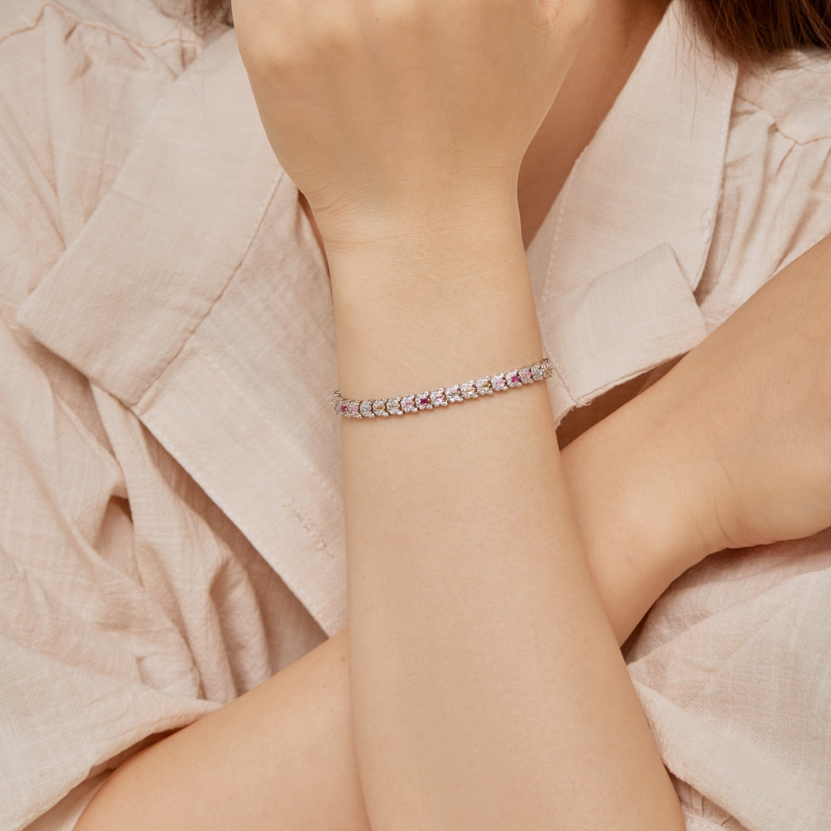 [Limara]Delicate Colorful Multi Cut Daily Bracelet