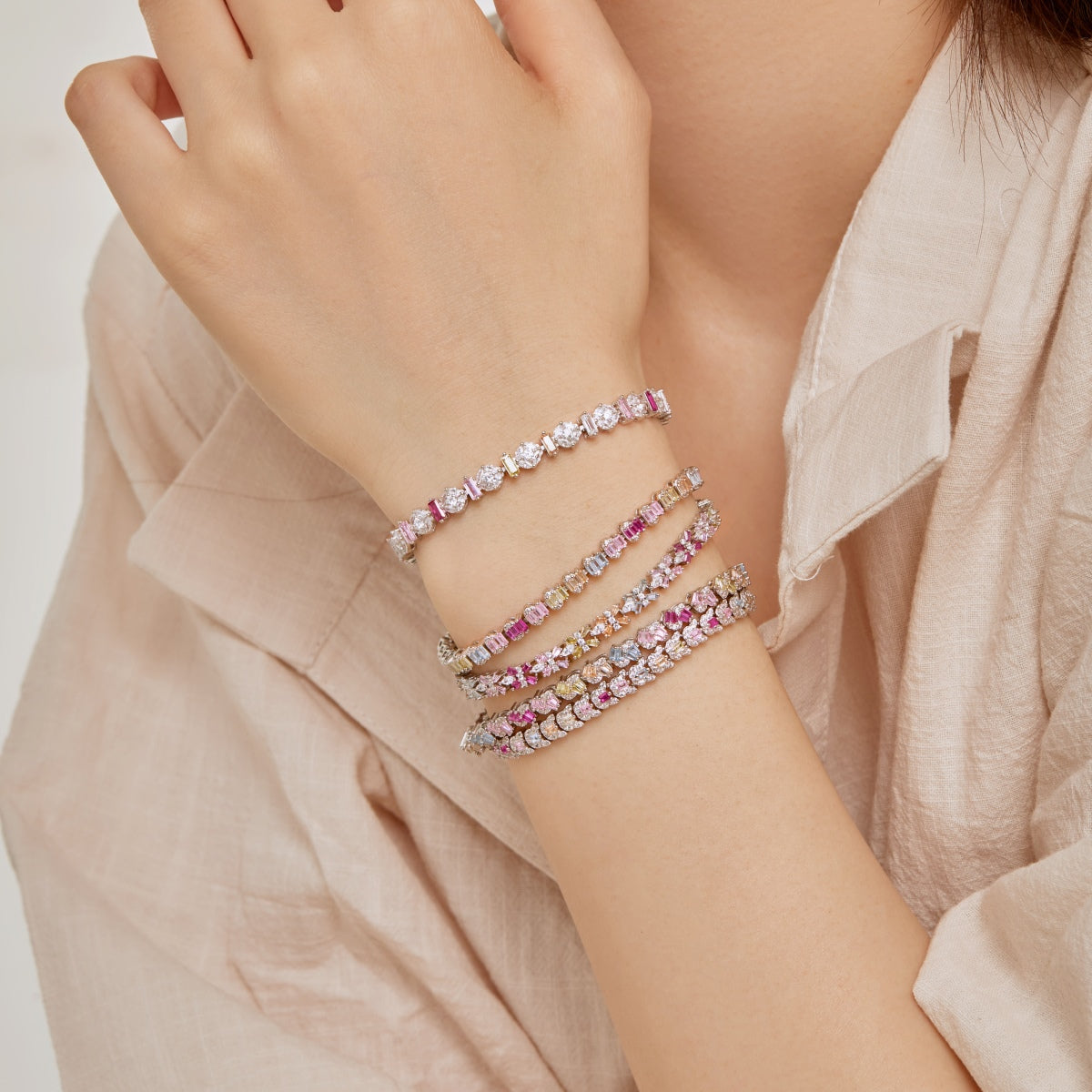 [Limara]Ornate Colorful Flower Shape Party Bracelet