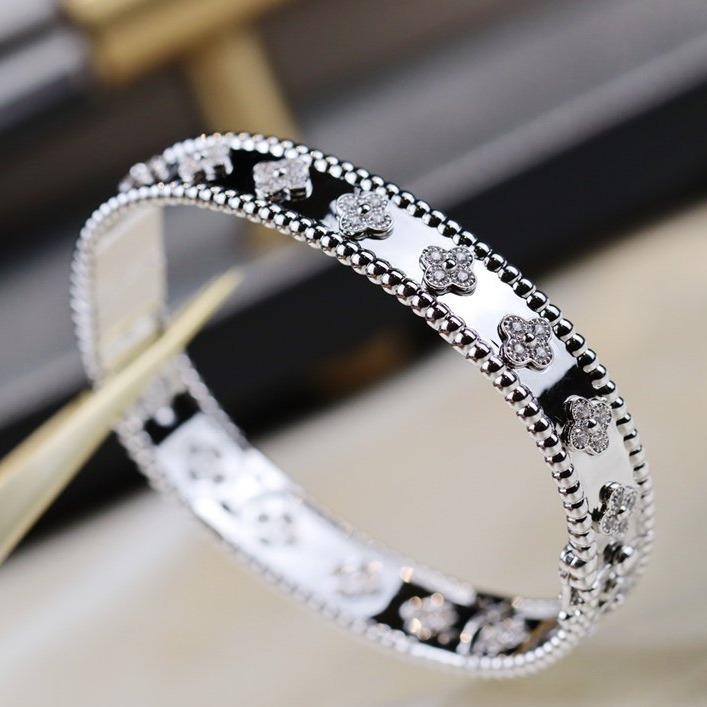 [Limara]CLOVER BRACELET 8MM DIAMONDS