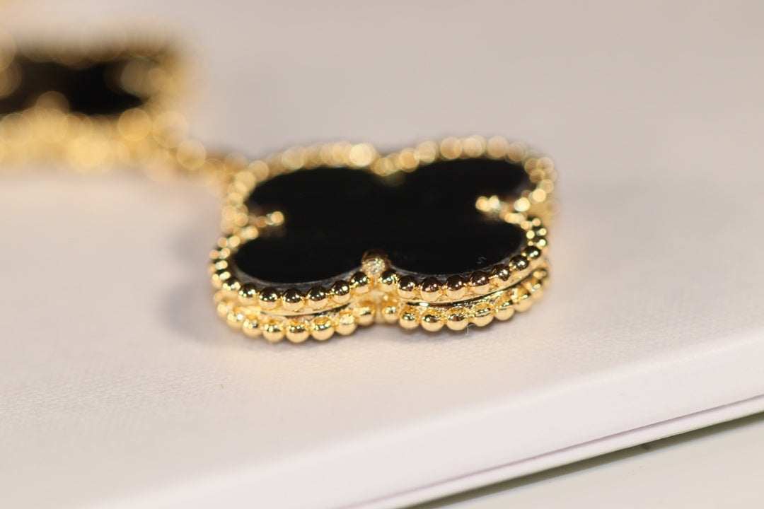 [Limara]CLOVER EARRINGS GOLD ONYX MOP 3 MOTIF
