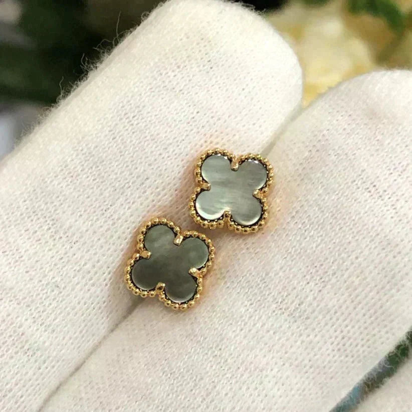 [Limara]CLOVER MINI 9.5MM GRAY MOP EARRINGS