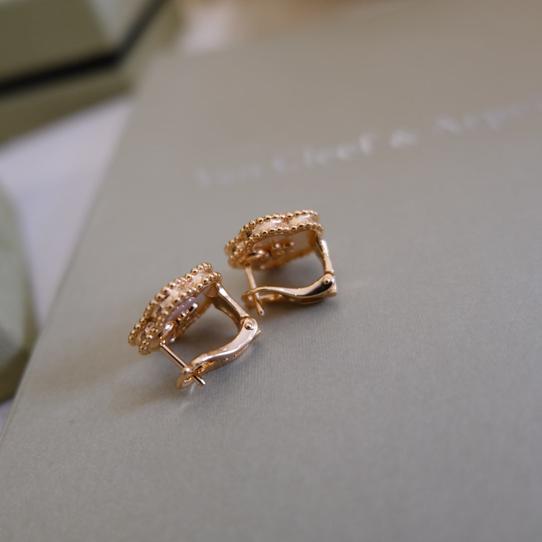 [Limara]LUCKY PINK GOLD WHITE MOP EARRINGS