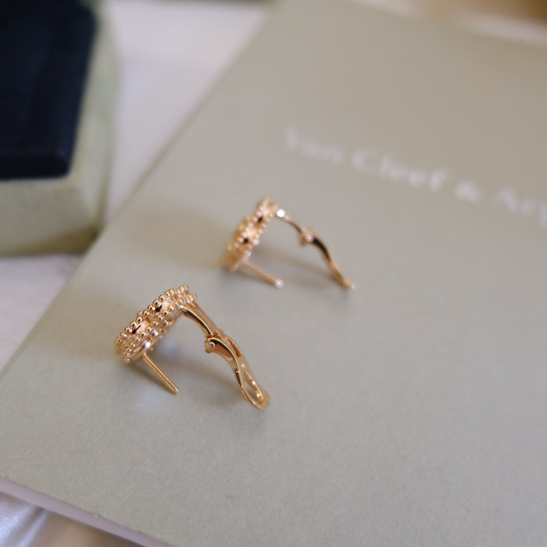 [Limara]LUCKY PINK GOLD WHITE MOP EARRINGS