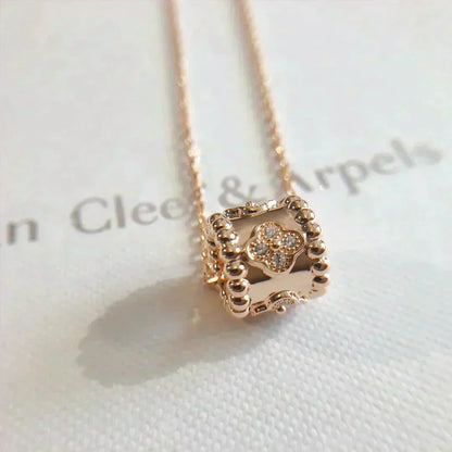 [Limara]KALEIDOSCOPE PENDANT NECKLACE
