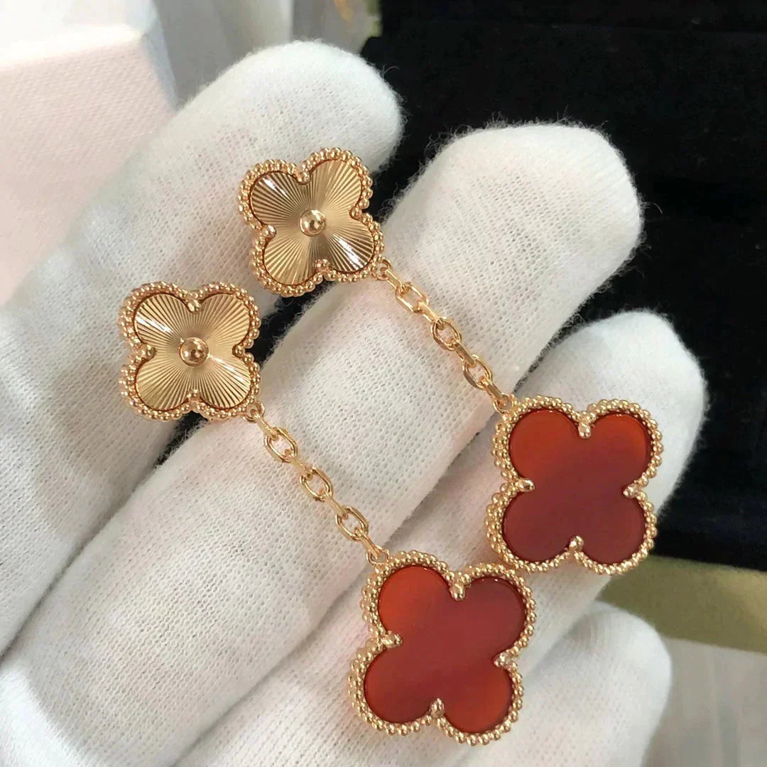 [Limara]CLOVER 2 MOTIF  LASER CARNELIAN EARRINGS