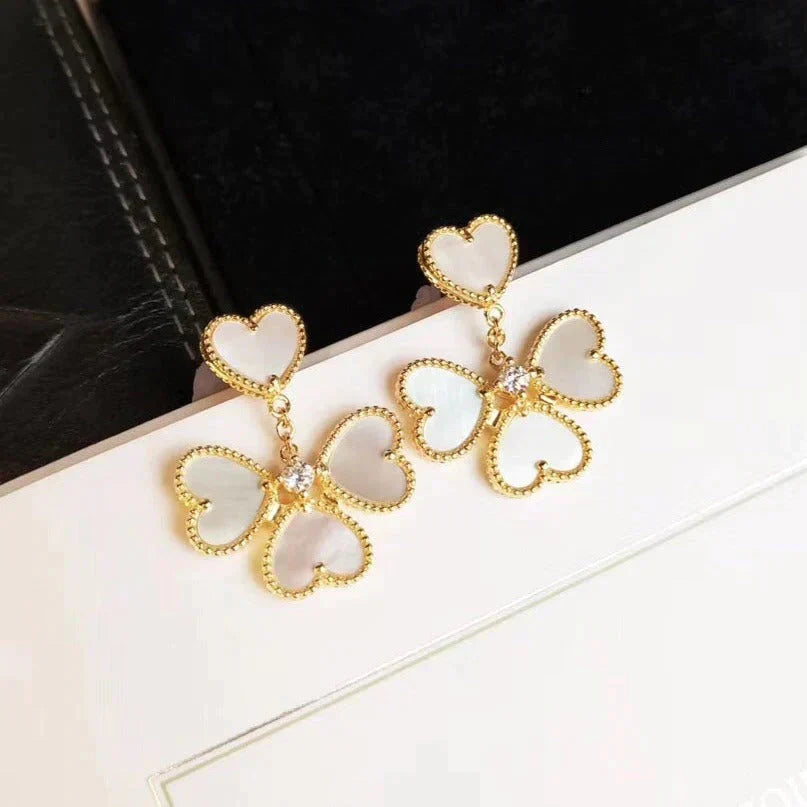 [Limara]CLOVER SWEET WHITE MOP EARRINGS