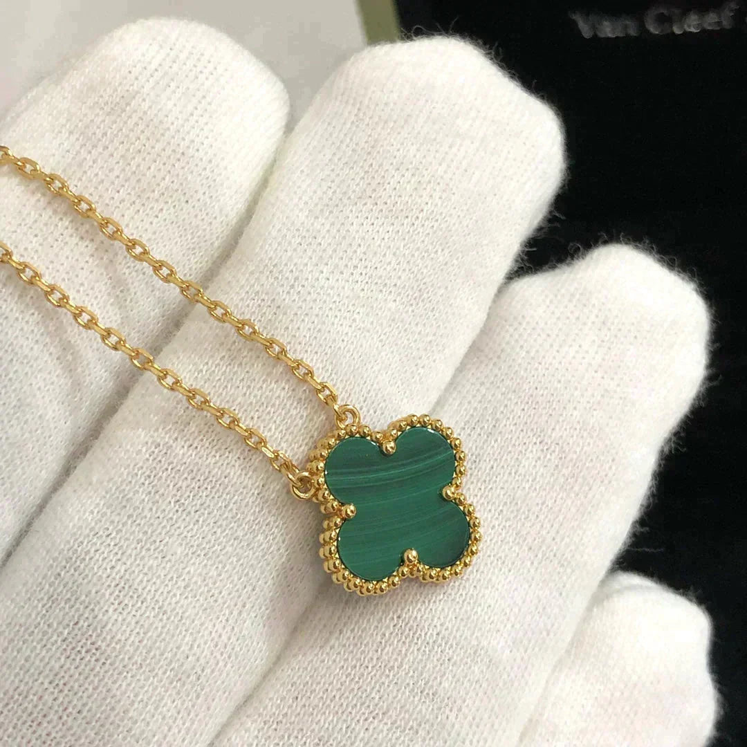 [Limara]CLOVER 15MM MALACHITE SINGLE FLOWER  NECKLACE