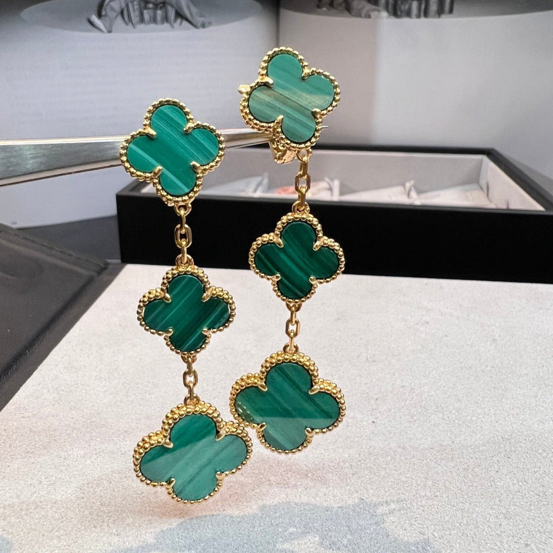 [Limara]CLOVER MALACHITE 3 MOTIFS GOLD