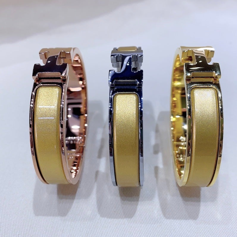[Limara]H CHAMPAGNE BRACELET