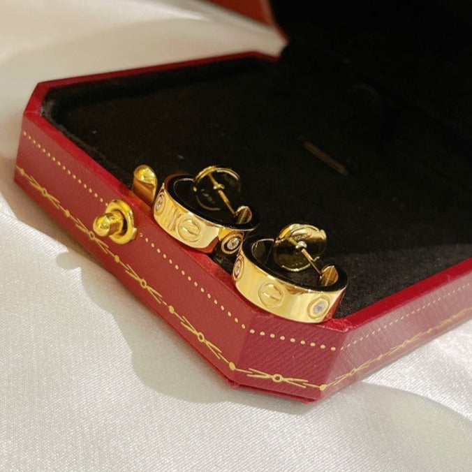 [Limara] LOVE EARRINGS 5.7MM 2 DIAMONDS