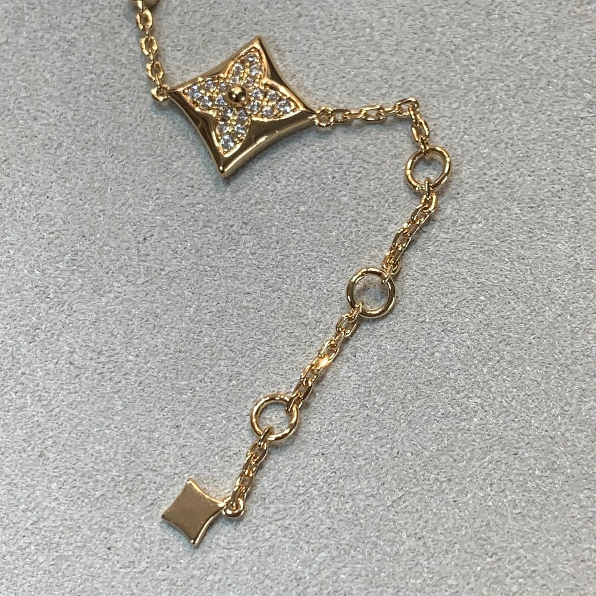[Limara]STAR AND SUN 4 MOTIFS GOLD DIAMONDS BRACELET