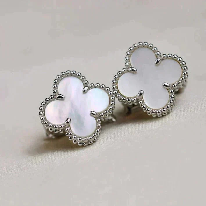 [Limara] CLOVER MEDIUM 1 MOTIFS  WHITE MOP EARRINGS SILVER