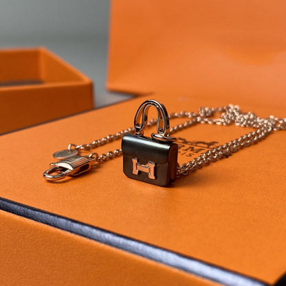 [Limara]CONSTANCE BLACK PEDANT ROSE GOLD NECKLACE