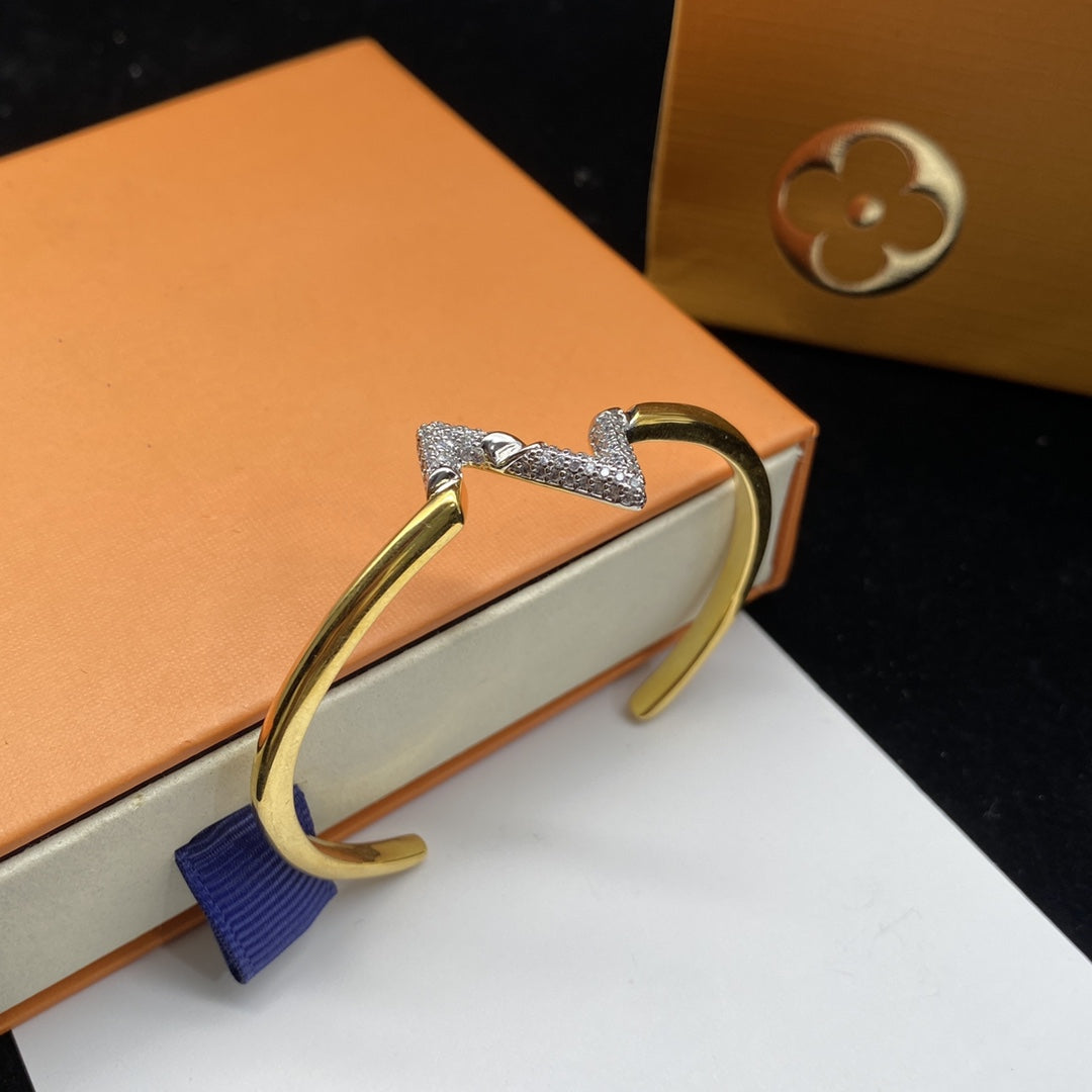 [Limara]VOLTE UPSITE DOWN DIAMOND GOLD OPEN BRACELET
