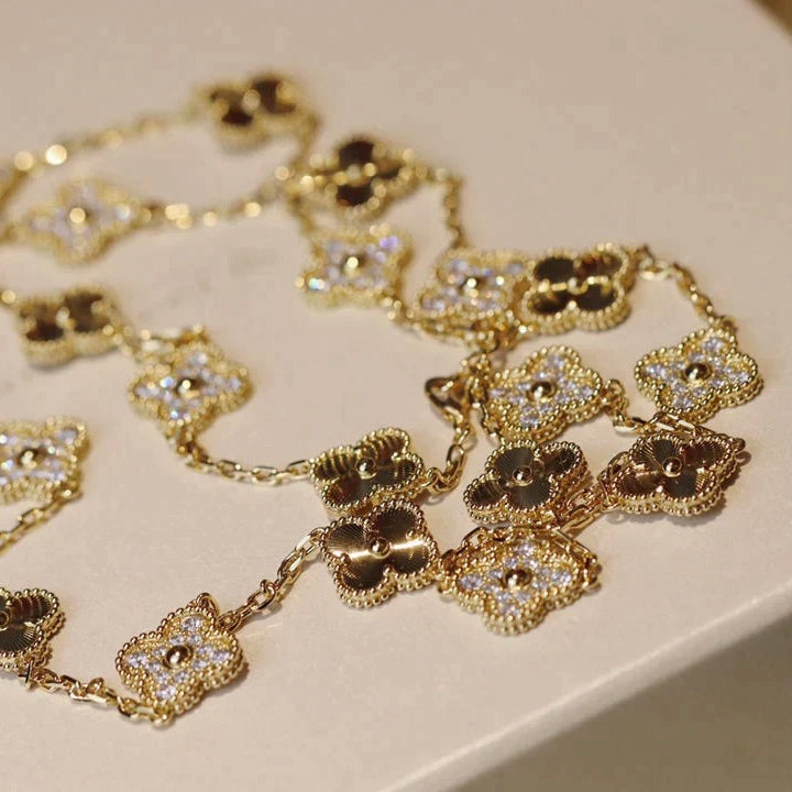 [Limara]CLOVER 20 MOTIFS LASER DIAMOND NECKLACE