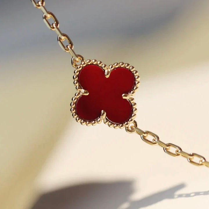 [Limara] CLOVER 20 MOTIFS CARNELIAN NECKLACE