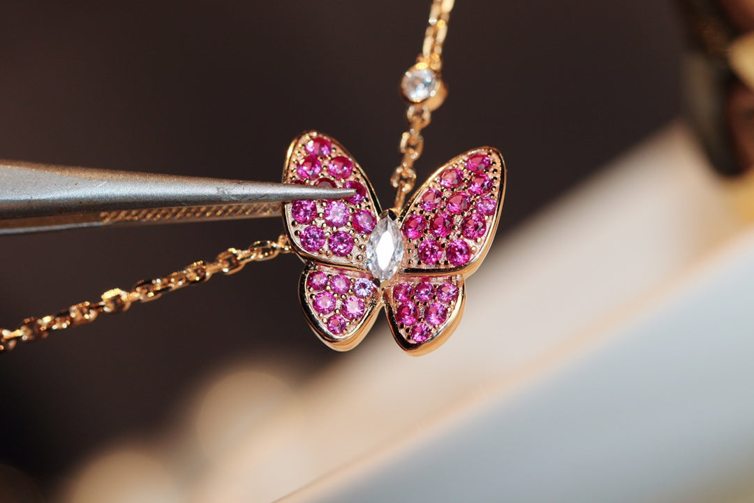 [Limara]BUTTERFLY RED DIAMOND ROSE GOLD NECKLACE