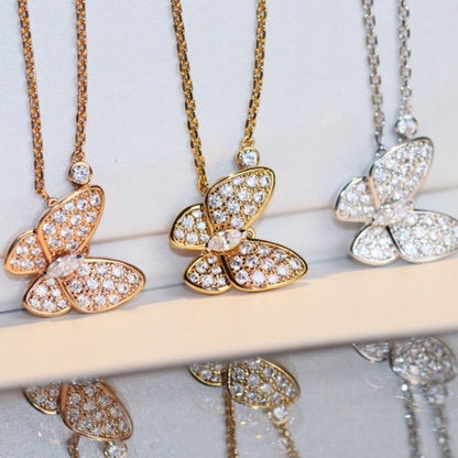 [Limara]BUTTERFLY DIAMOND CHARM NECKLACE