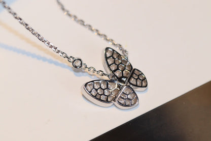 [Limara]BUTTERFLY DIAMOND CHARM NECKLACE