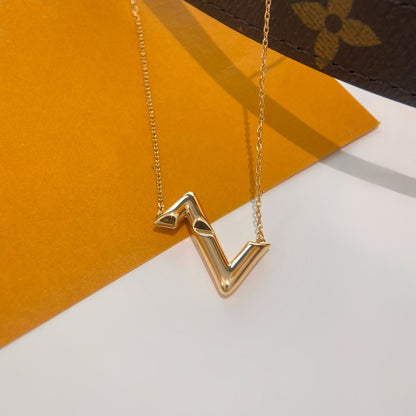 [Limara]VOLTE UPSIDE DOWN NECKLACE