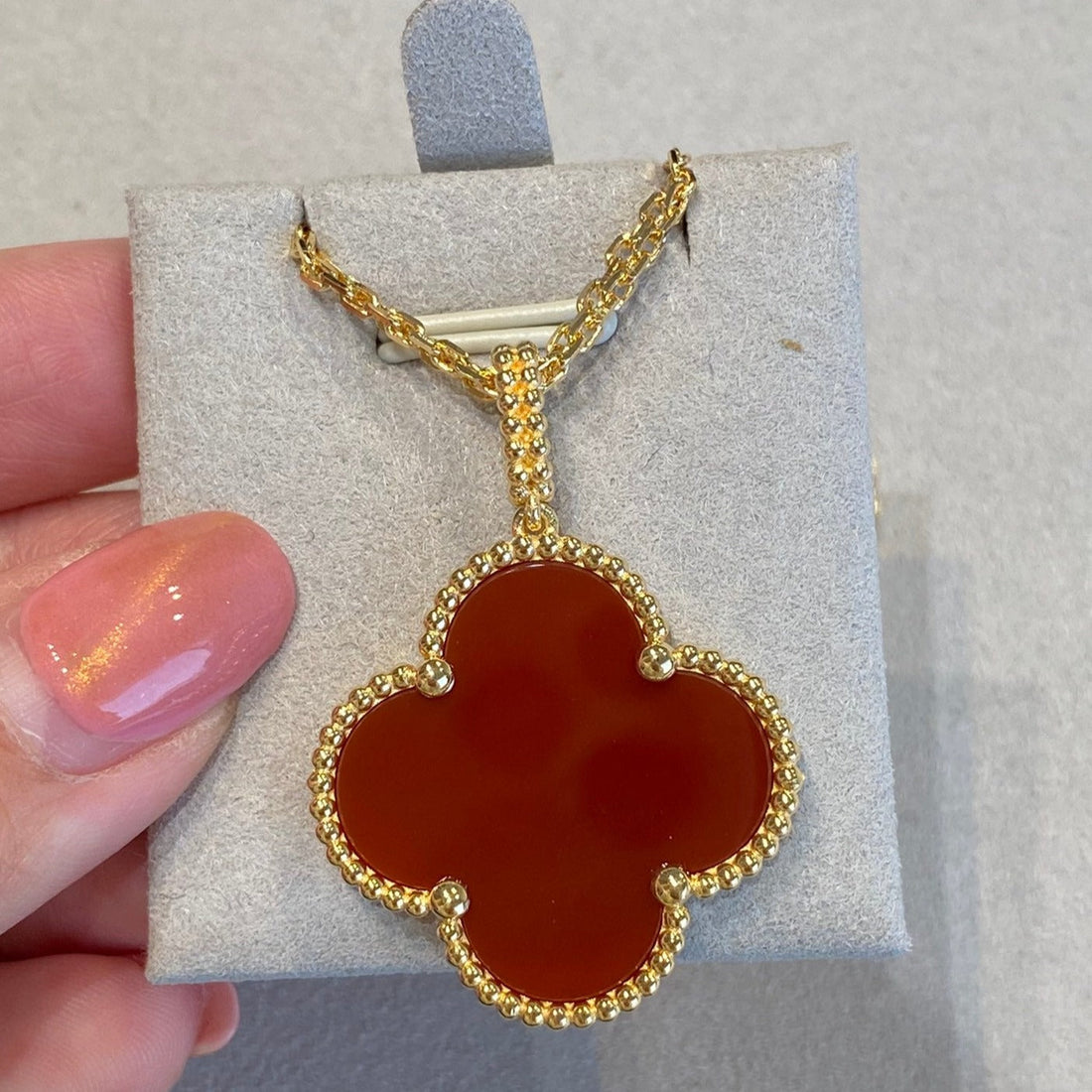 [Limara]CLOVER 25MM NECKLACE GOLD CARNELIAN