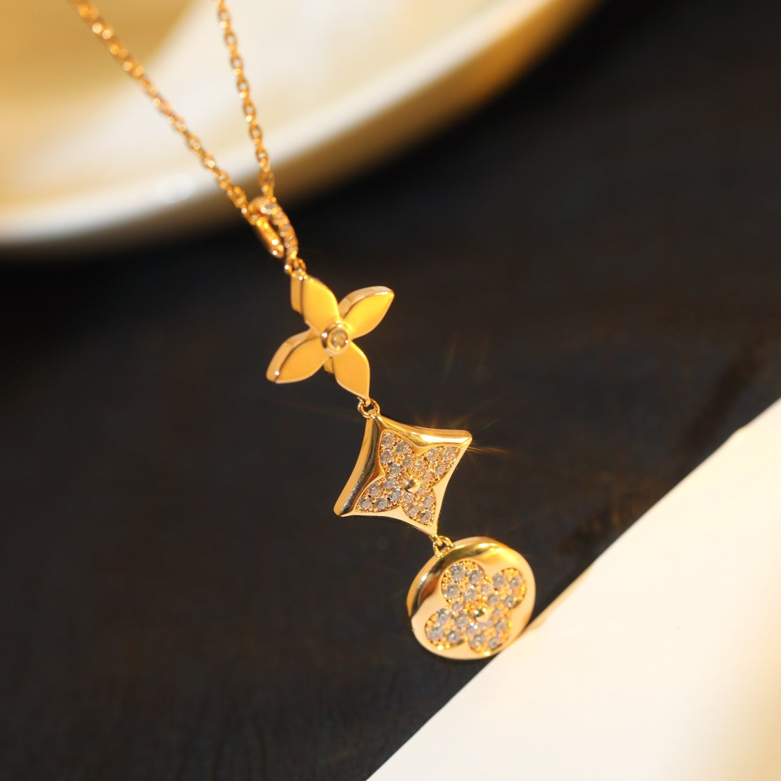 [Limara]STAR AND SUN DIAMOND ROSE GOLD NECKLACE