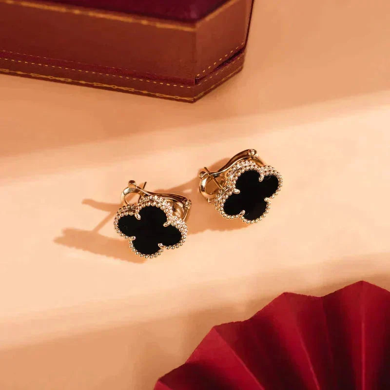 [Limara] CLOVER MEDIUM 1 MOTIFS  ONYX STUD EARRINGS