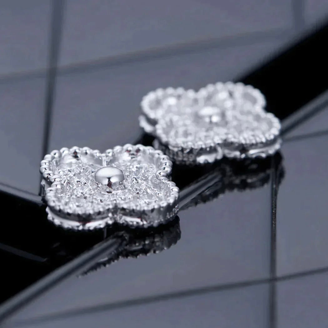 [Limara]CLOVER 1 MOTIFS DIAMOND STUD EARRINGS SILVER