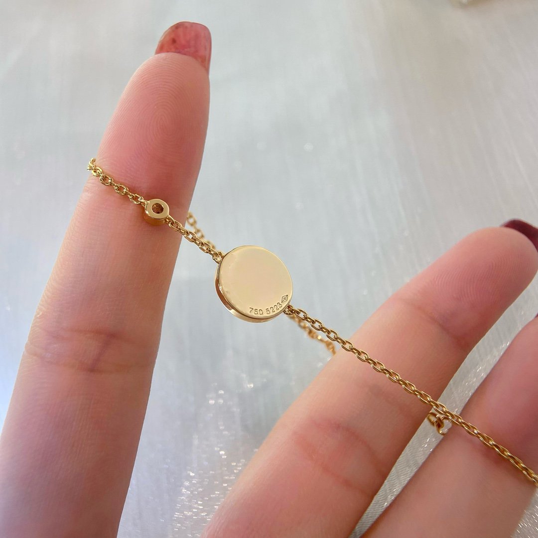 [Limara]SUN PEDANT CARNELIAN BRACELET