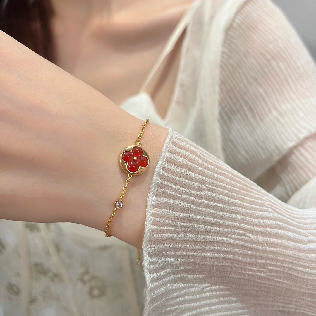 [Limara]SUN PEDANT CARNELIAN BRACELET