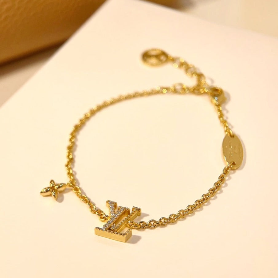 [Limara]LOGO STAR MOTIF GOLD BRACELET