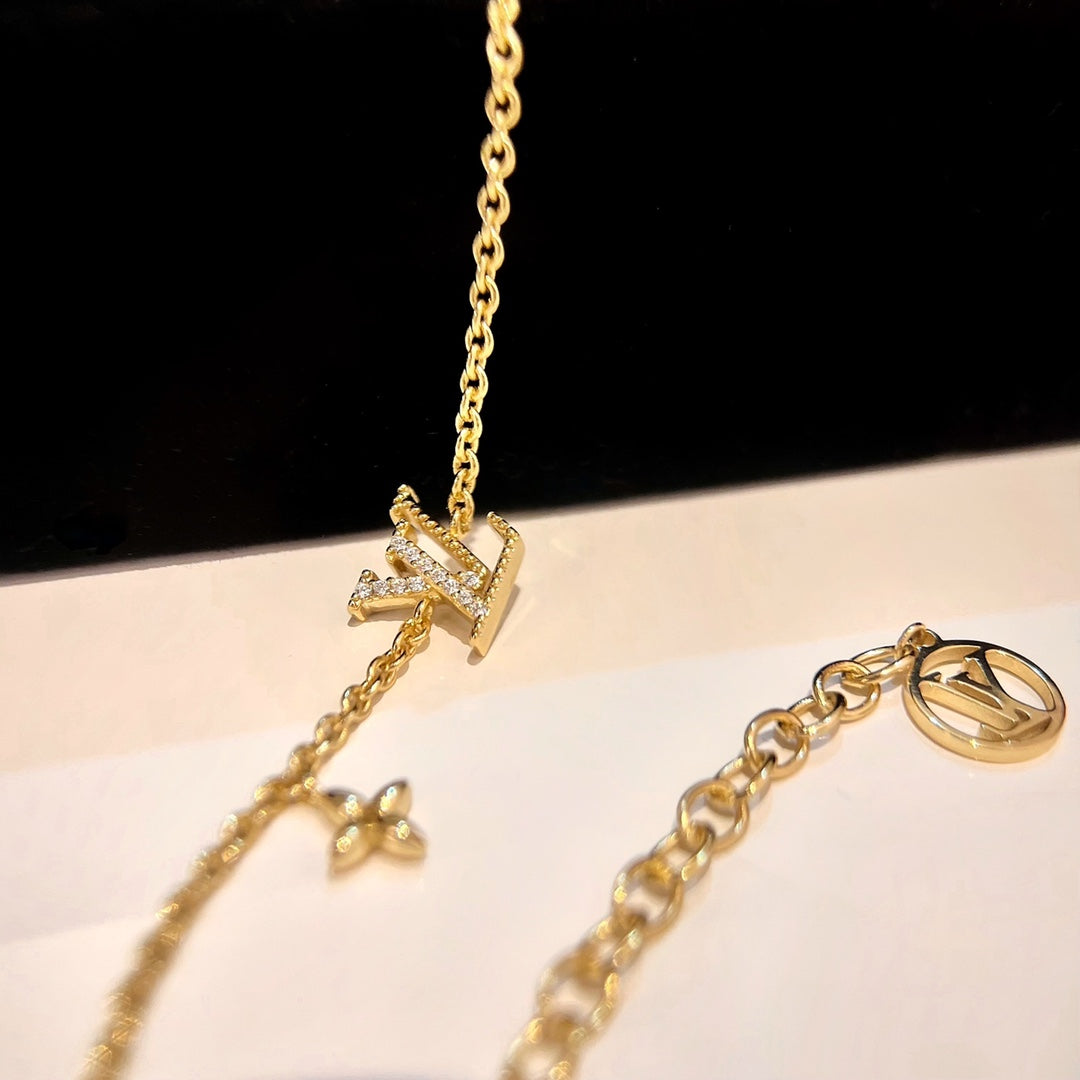 [Limara]LOGO STAR MOTIF GOLD BRACELET