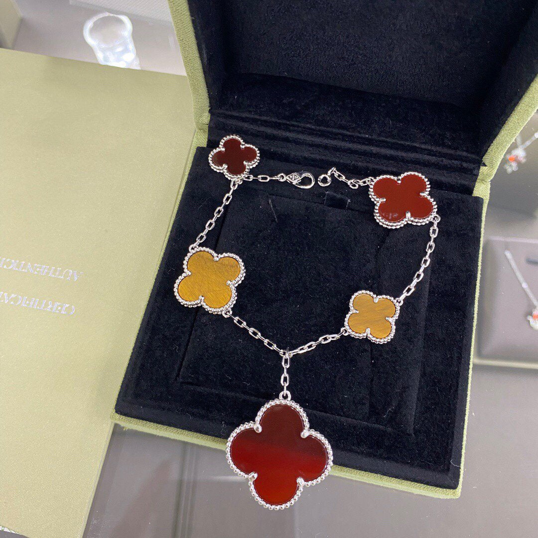 [Limara]CLOVER 5 MOTIFS SIVLER CARNELIAN TIGER EYE BRACELET