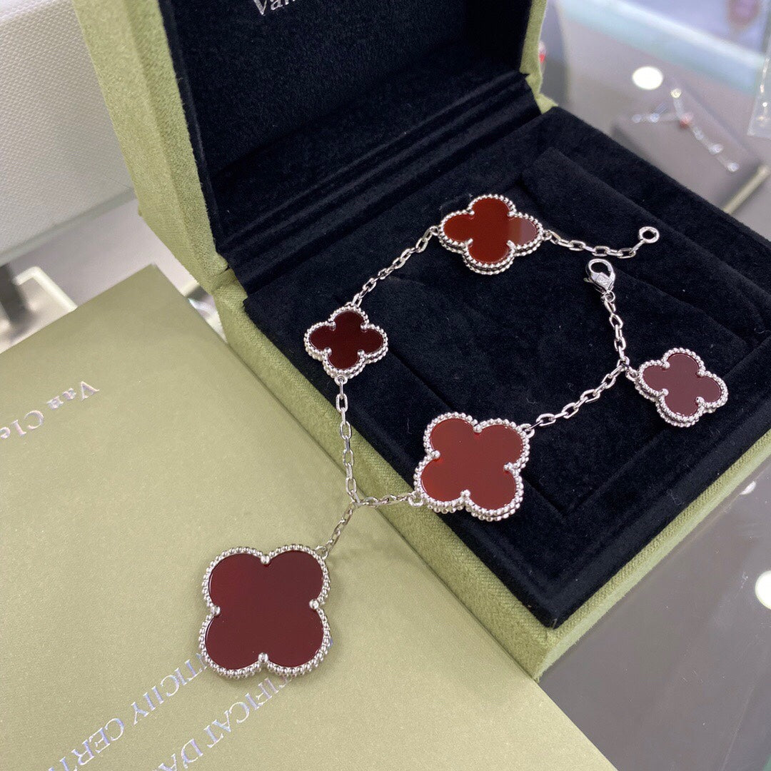 [Limara]CLOVER 5 MOTIFS SIVLER CARNELIAN BRACELET