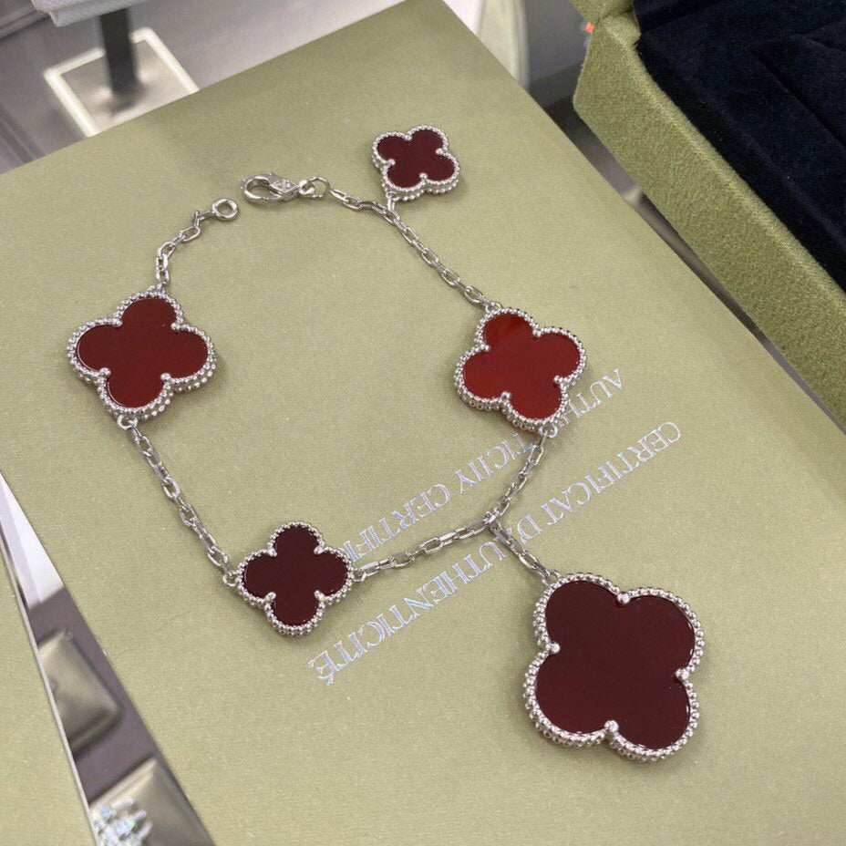 [Limara]CLOVER 5 MOTIFS SIVLER CARNELIAN BRACELET