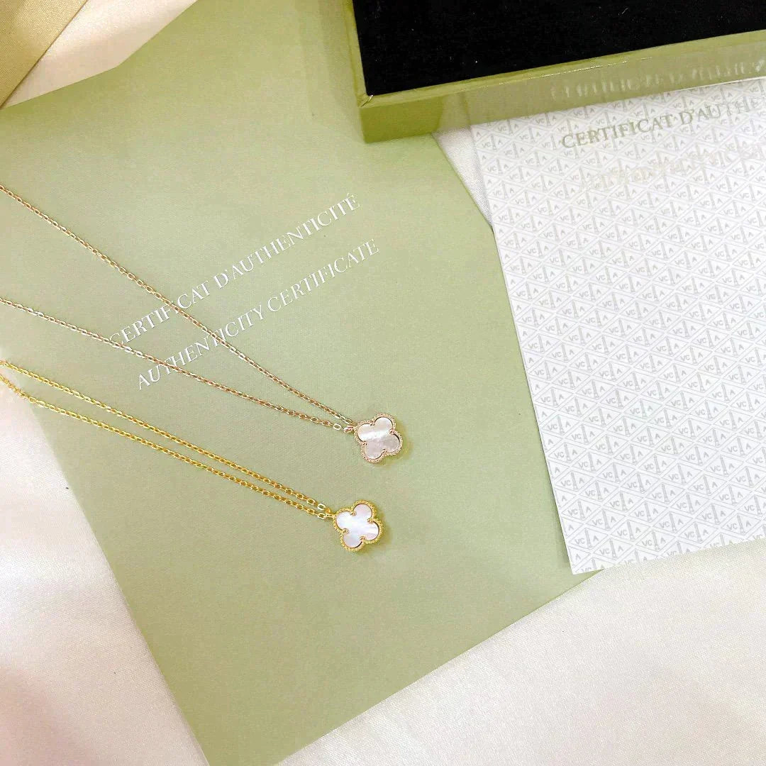 [Limara]CLOVER MINI 9.5MM WHITE MOTHER-OF-PEARL NECKLACE