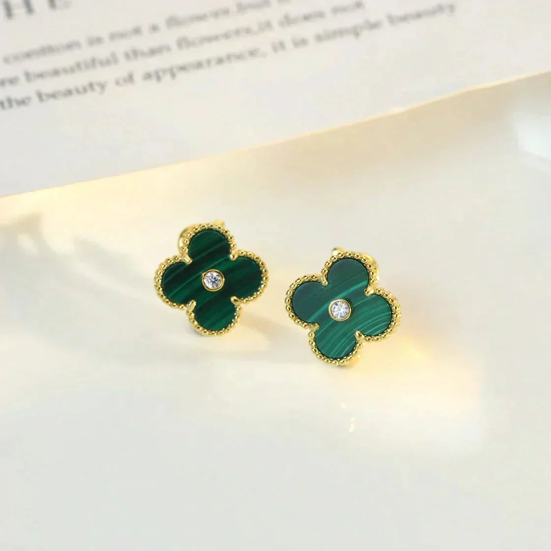 [Limara]CLOVER MEDIUM 1 MOTIFS MALACHITE DIAMOND EARRINGS